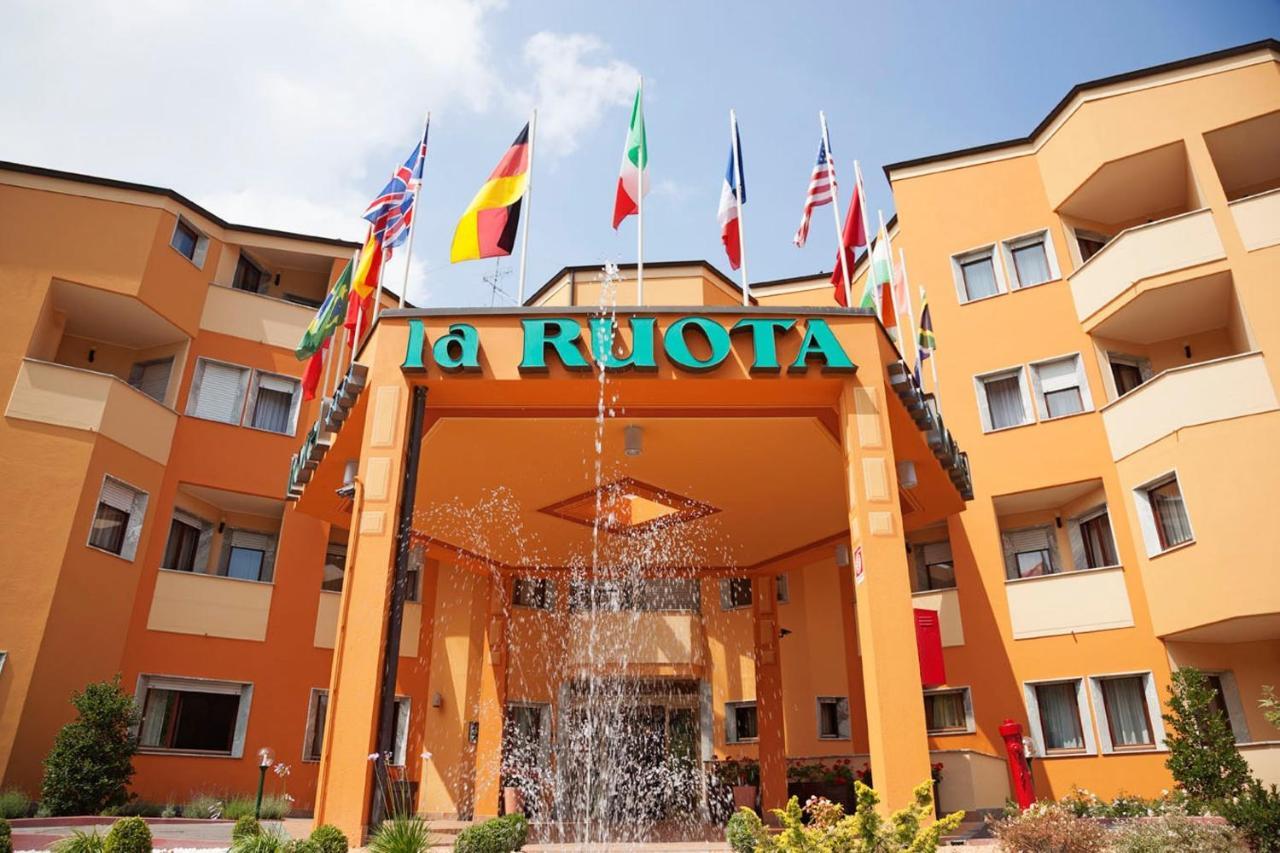 Hotel La Ruota Pianfei Exteriér fotografie